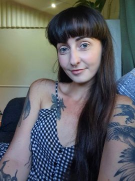 FilleFolle de Seine-Saint-Denis, France